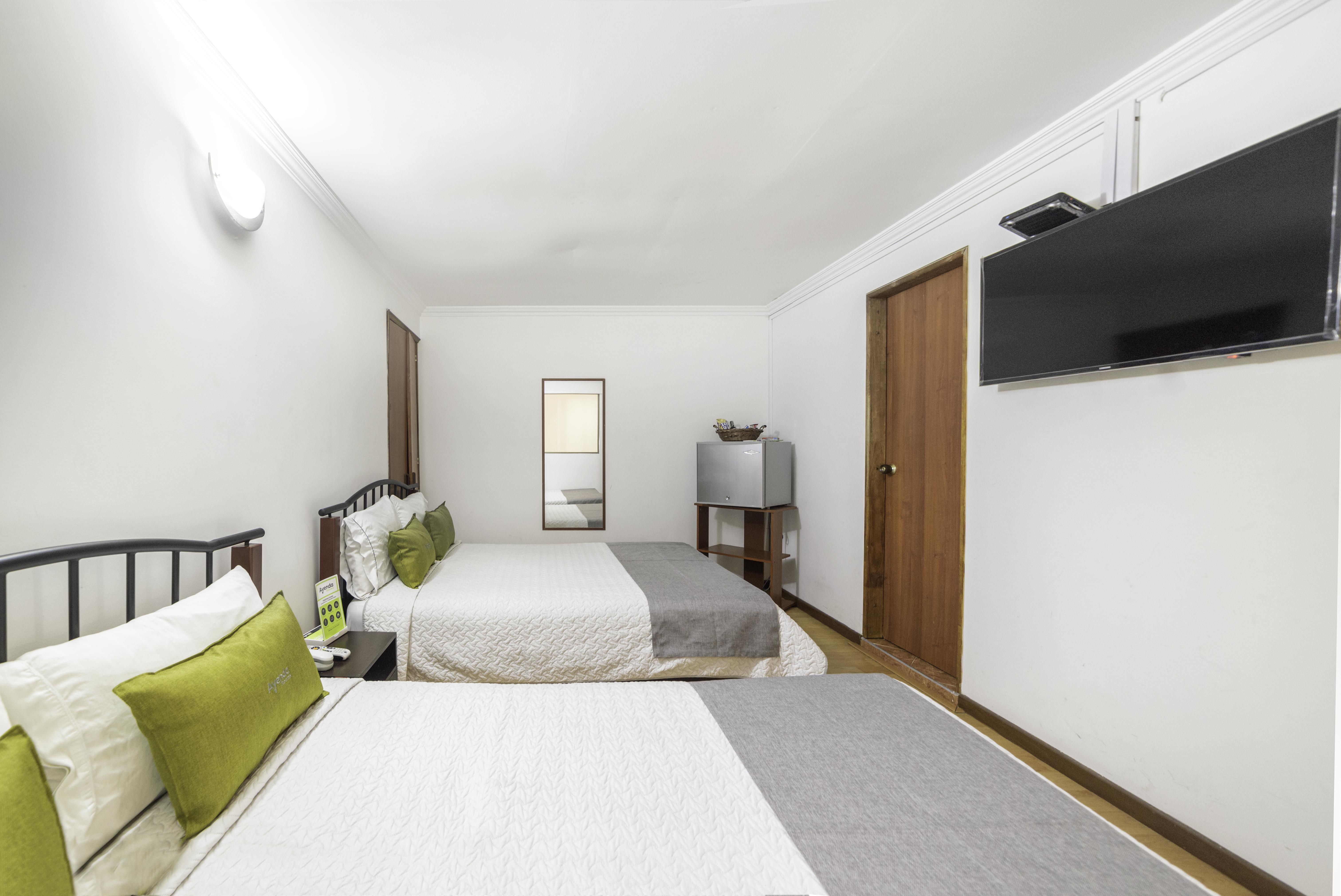 Titas House Bogota Hotel Екстериор снимка