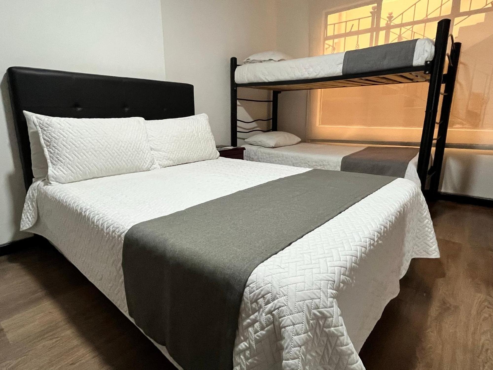 Titas House Bogota Hotel Екстериор снимка
