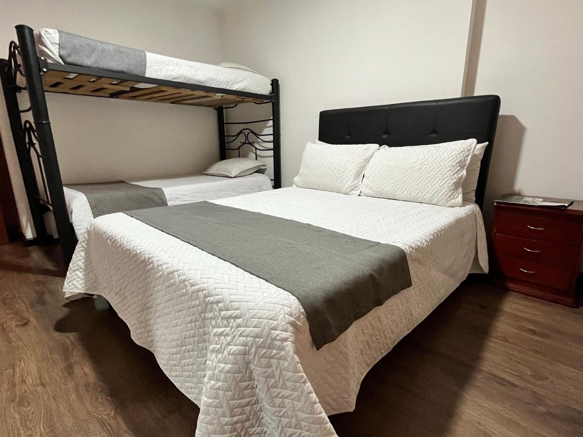 Titas House Bogota Hotel Екстериор снимка