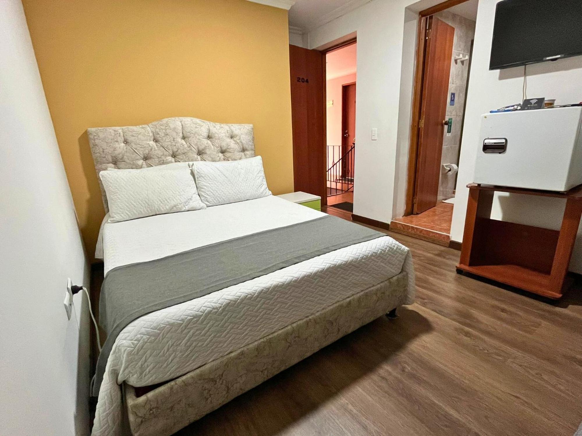 Titas House Bogota Hotel Екстериор снимка