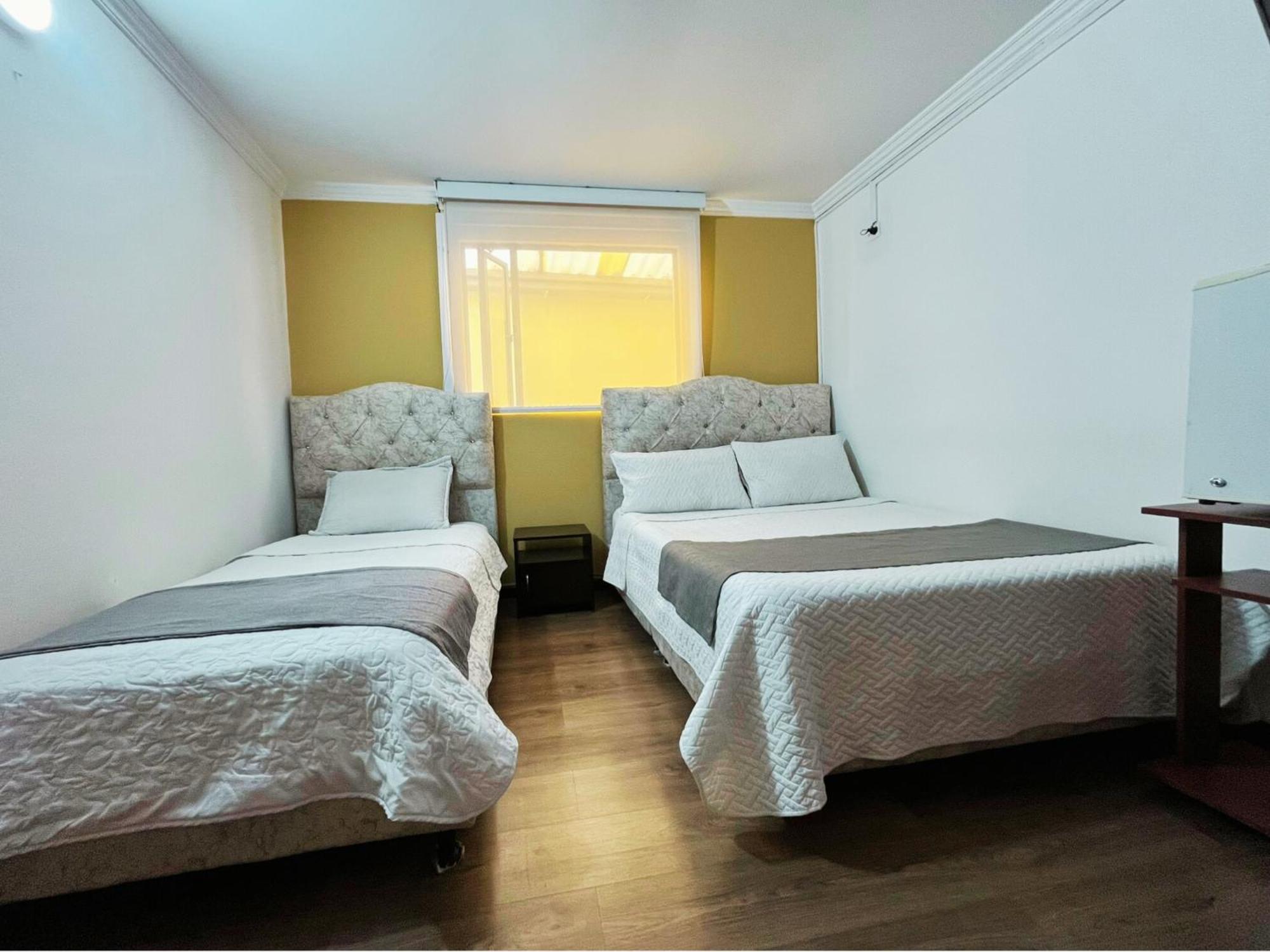 Titas House Bogota Hotel Екстериор снимка